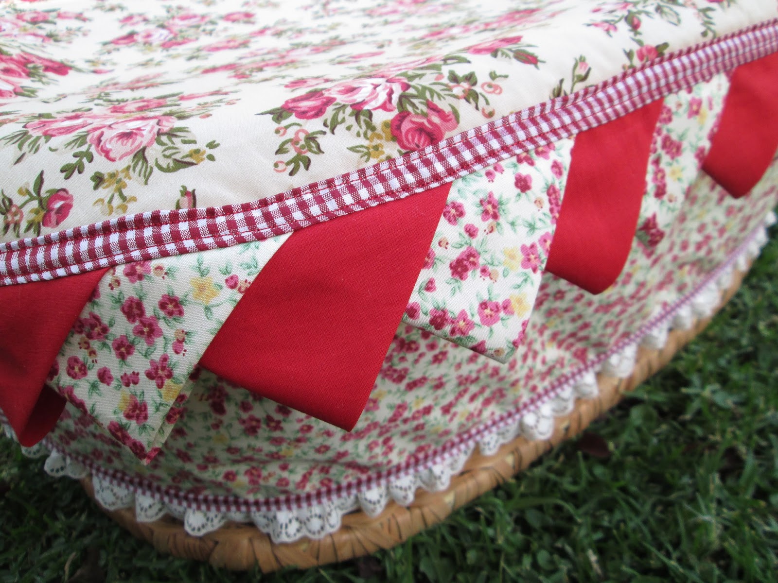 Stitch by Stitch Anything Goes Quilt 'n Sew 10 Picnic basket cover