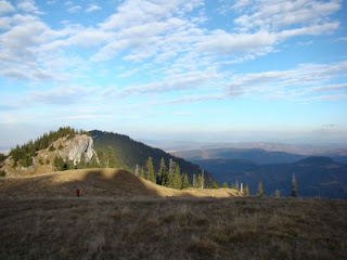 vedere spre Piatra Mica