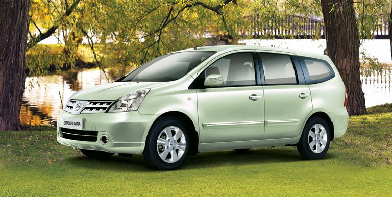 Nissan Grand Livina Nissan Grand Livina