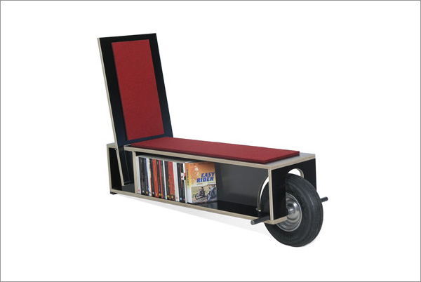 Moderna librería portátil para casas con poco espacio
