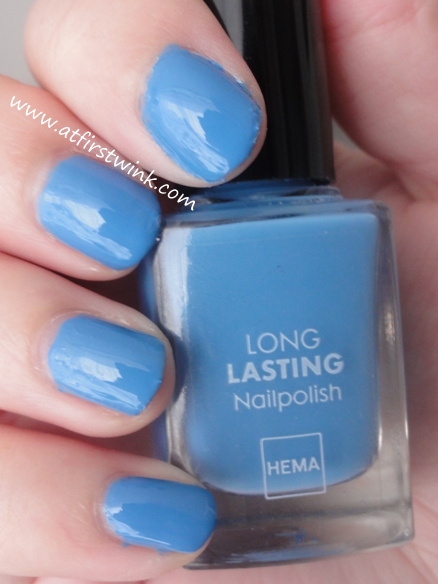 HEMA Long Lasting nail polish number 834 - Han Blue