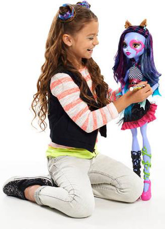 monster high muñeca grande