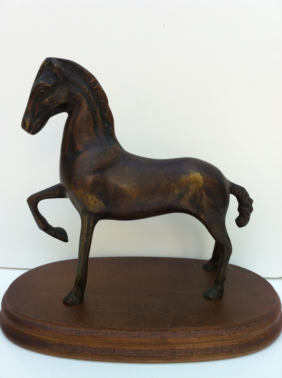 Shop La Dolfina Bronze Figurine