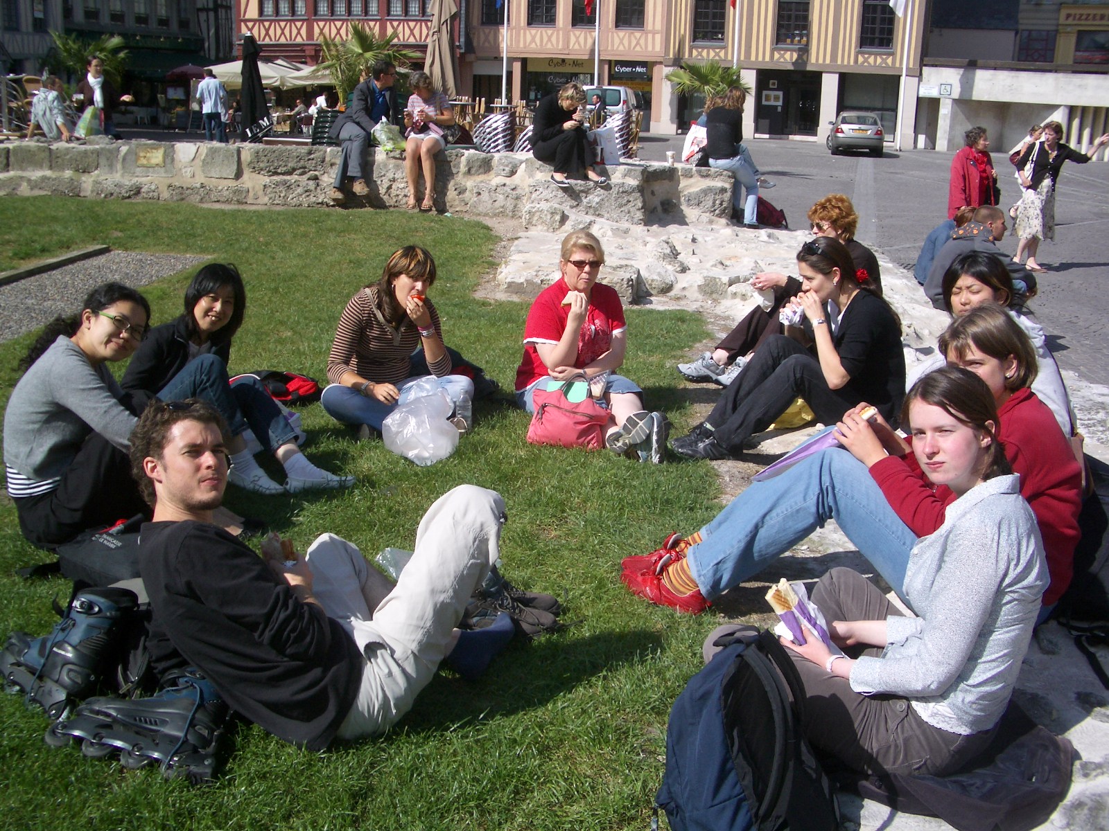 Femmes Francophiles Learning French Immersion Programme with the