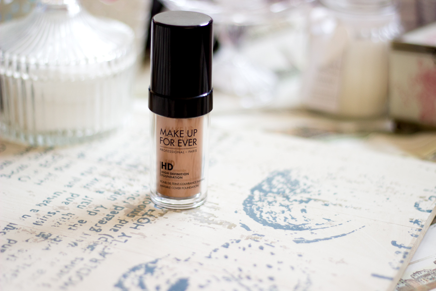 MAKE UP FOR EVER Ultra HD Invisible Cover Foundation Review