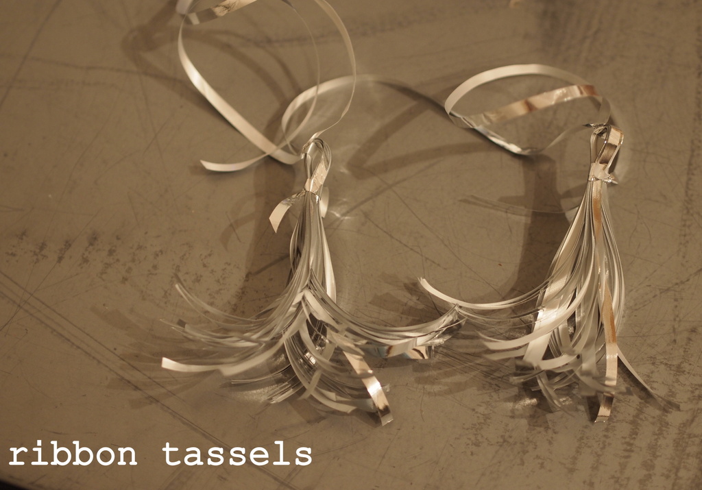 Make ribbon tassels Pink Stripey Socks