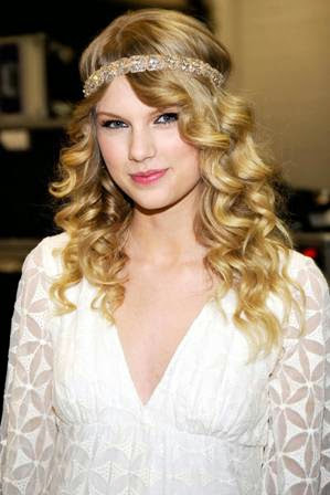 foto taylor swift di acara Academy Of Country Music Awards 2009 foto taylor swift di acara Academy Of Country Music Awards 2009