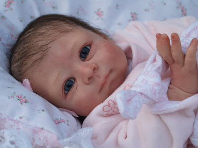 重生娃娃 撫慰喪子母親