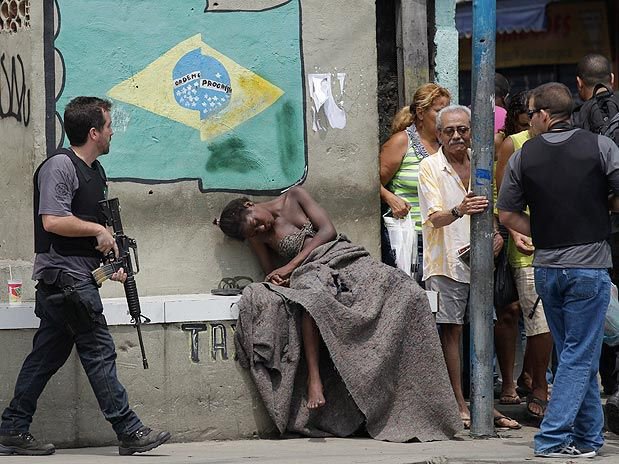 POLICIA PASCIFICADORA