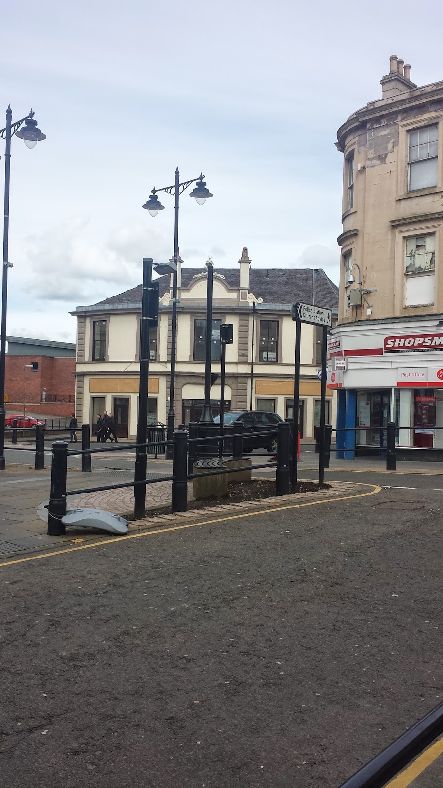 BLOGGERAMAMANIA AIRDRIE SCOTLAND