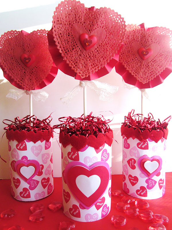 Homespun With Love: &quot;Can of Hearts&quot; Valentine's Centerpiece
