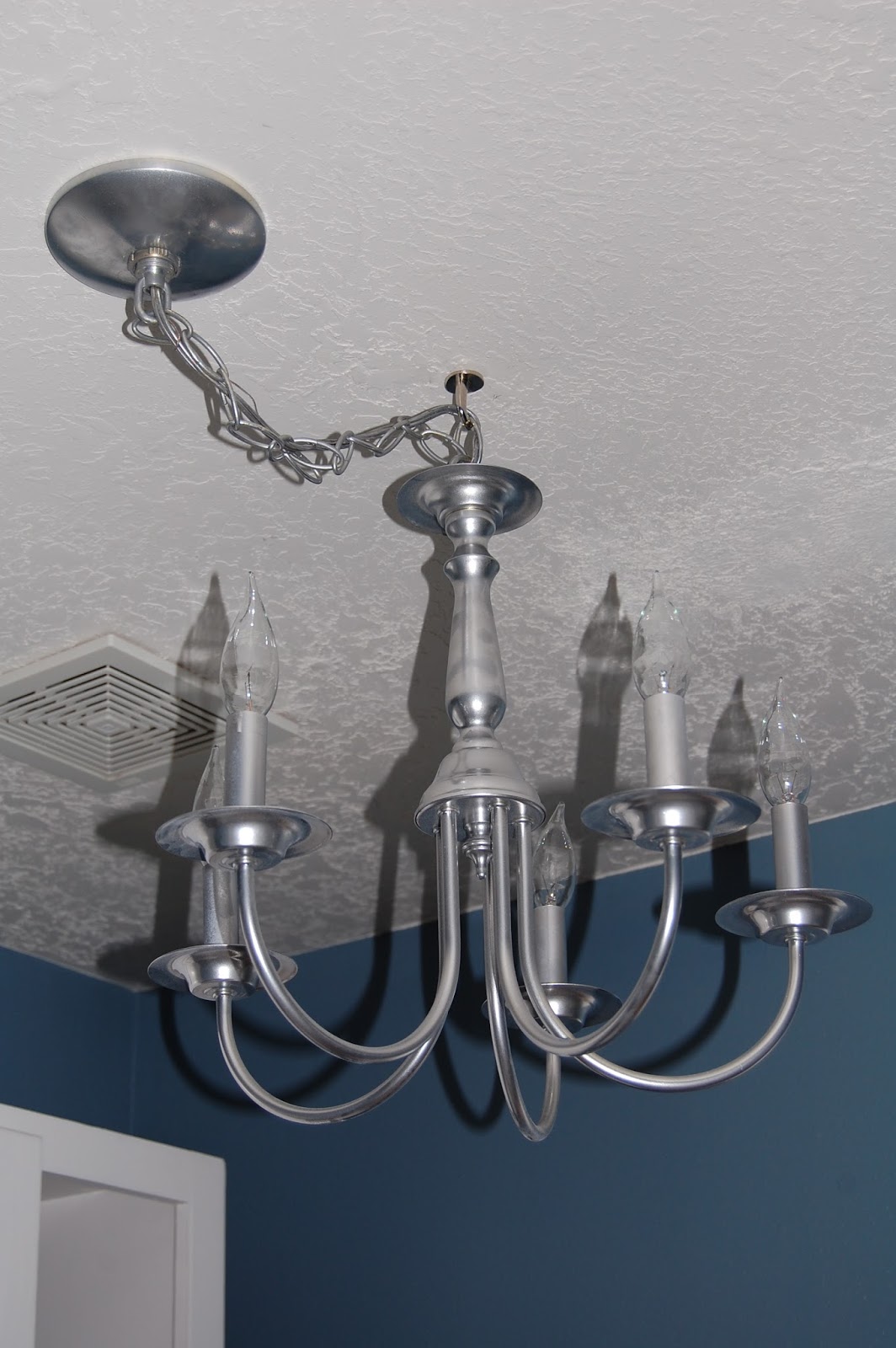 Laundry Room Chandelier {DIY} / Desert Willow Lane