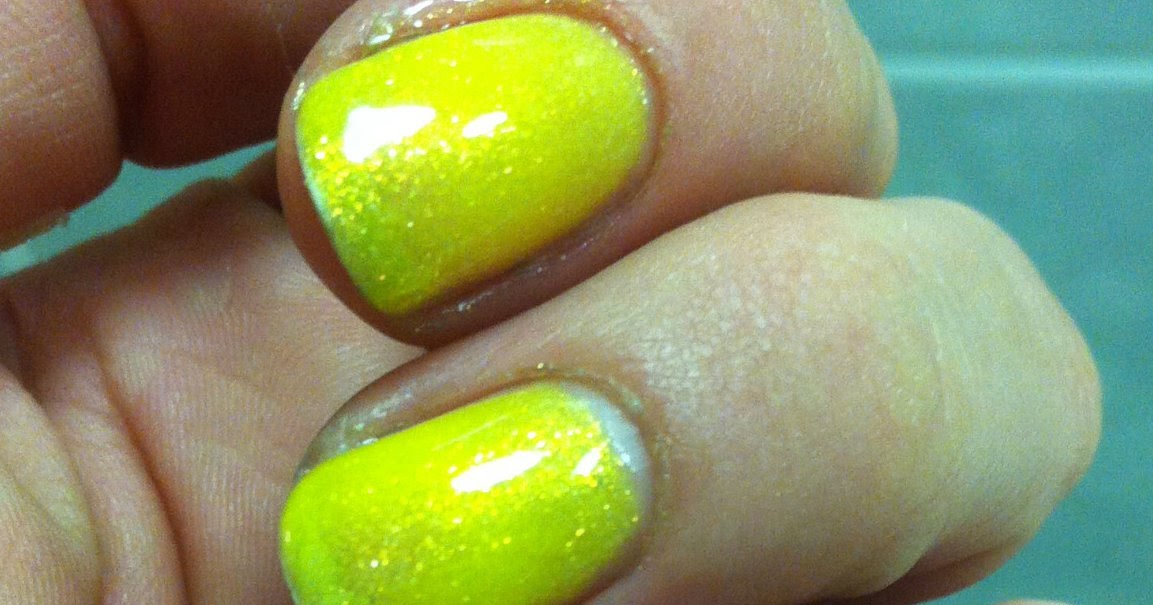 The Science of Beauty Gelicious Hybrid Gel Nail Colour swatch Tiara