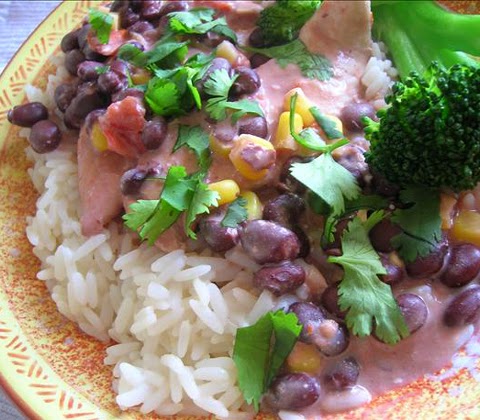 Vegetables Recipes: Crock-Pot Chicken With Black Beans & Cream Cheese