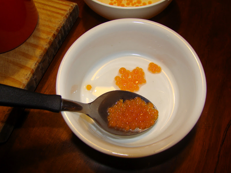 COCINA EN CASA FALSO CAVIAR CON AGARAGAR