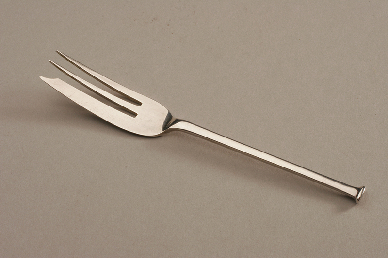 Simple Sempoi That's us! 3 TYPES OF CUTLERY ^,^v