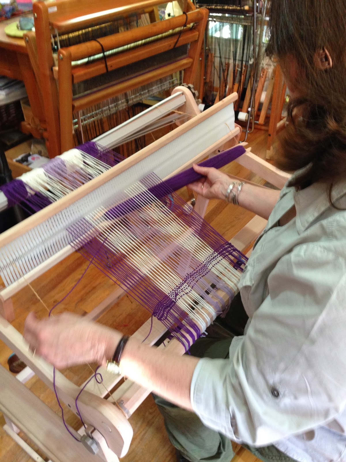 CENTERING WITH FIBER Saori weaving classes