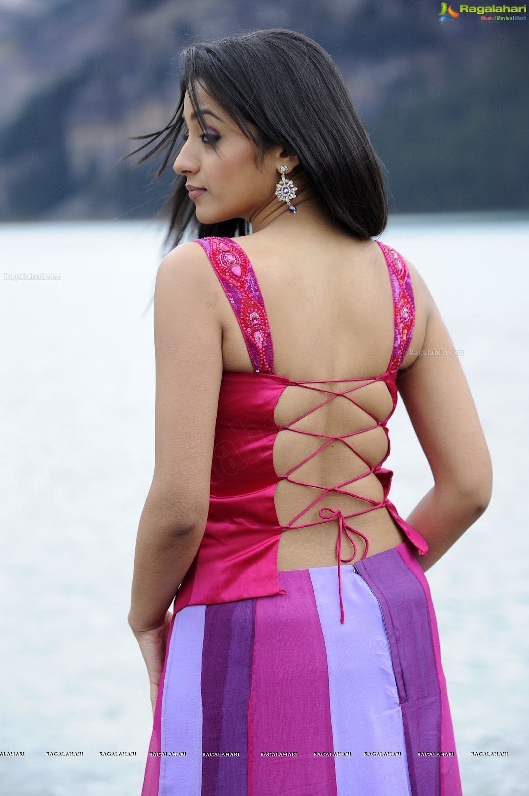 Trisha in hot Transparent Backless Saree1 - Trisha Hot Pics In Transparent Backless Saree
