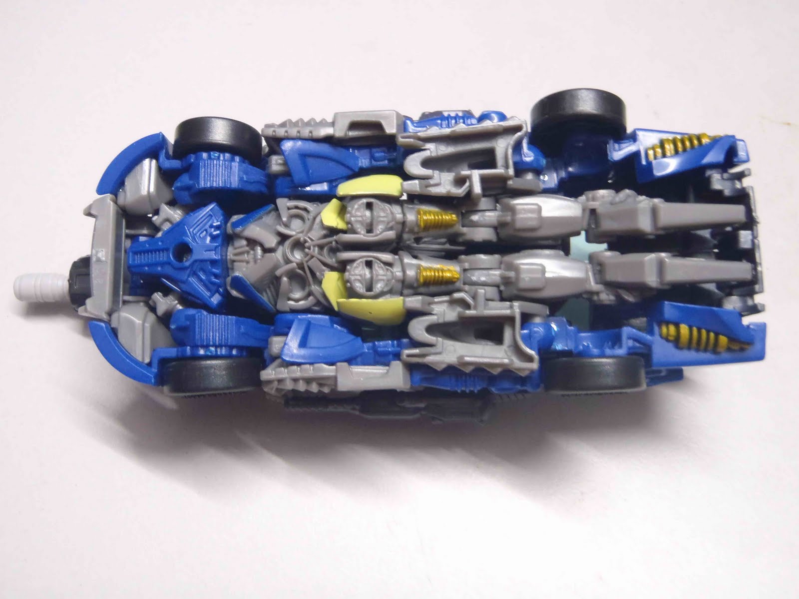 New Cybertron Transformers Review Topspin (DOTM DeluxeClass)