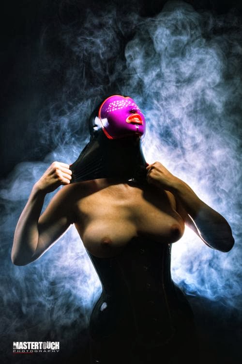 Peter Stanton mastertouch deviantart fotografia modelos alternativas mulheres nuas sexy fetiche