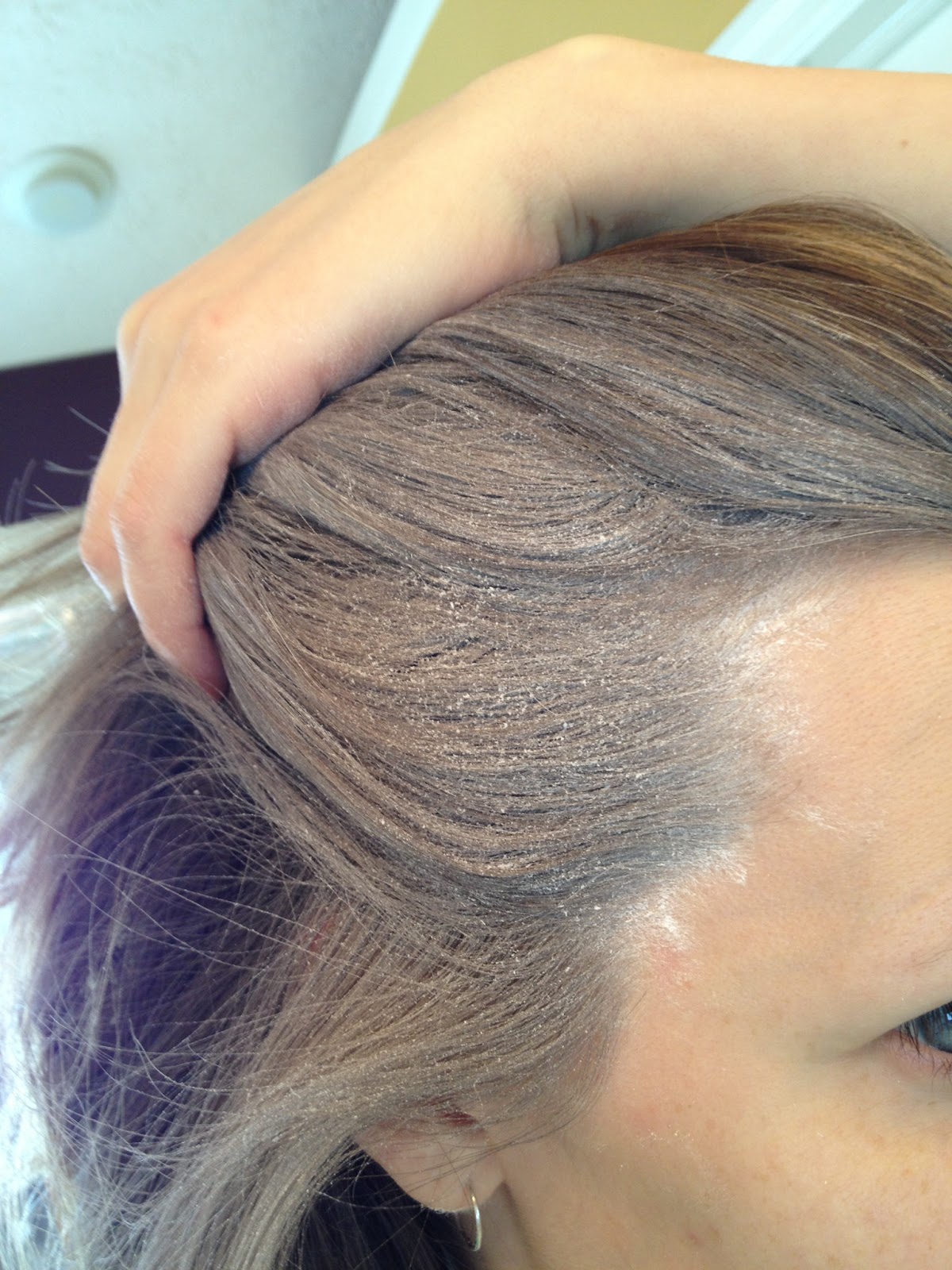 The DIY Guinea Pig Dry Shampoo or Halloween Makeup?