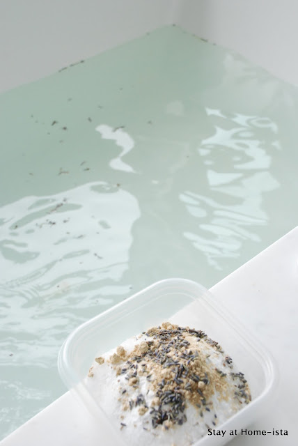 How to make your own detox bath salts at home