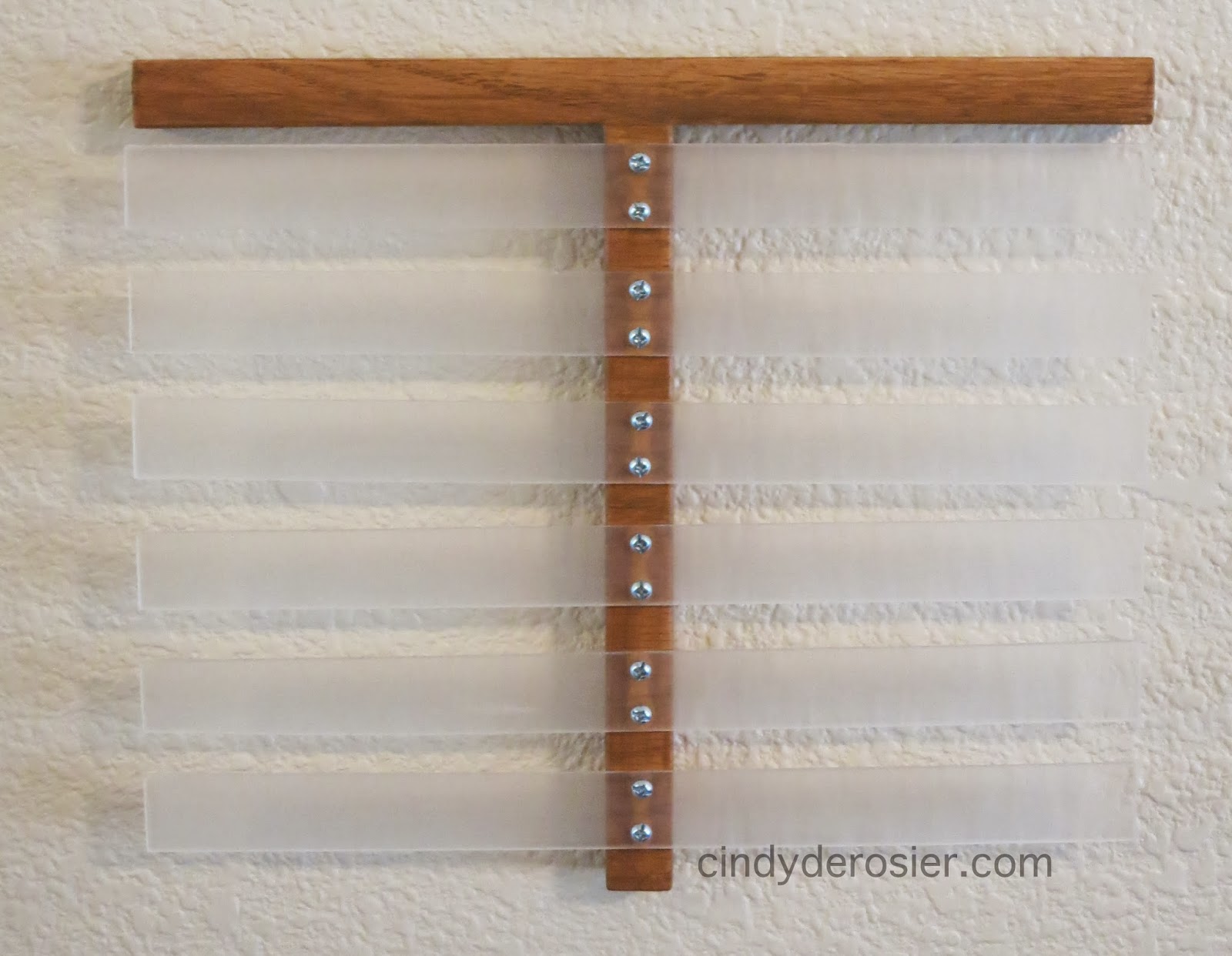 Cindy deRosier My Creative Life Belt Loop Display