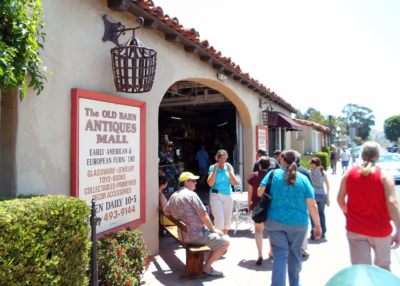 vintagesusie & wings The Old Barn Antiques in San Juan Capistrano