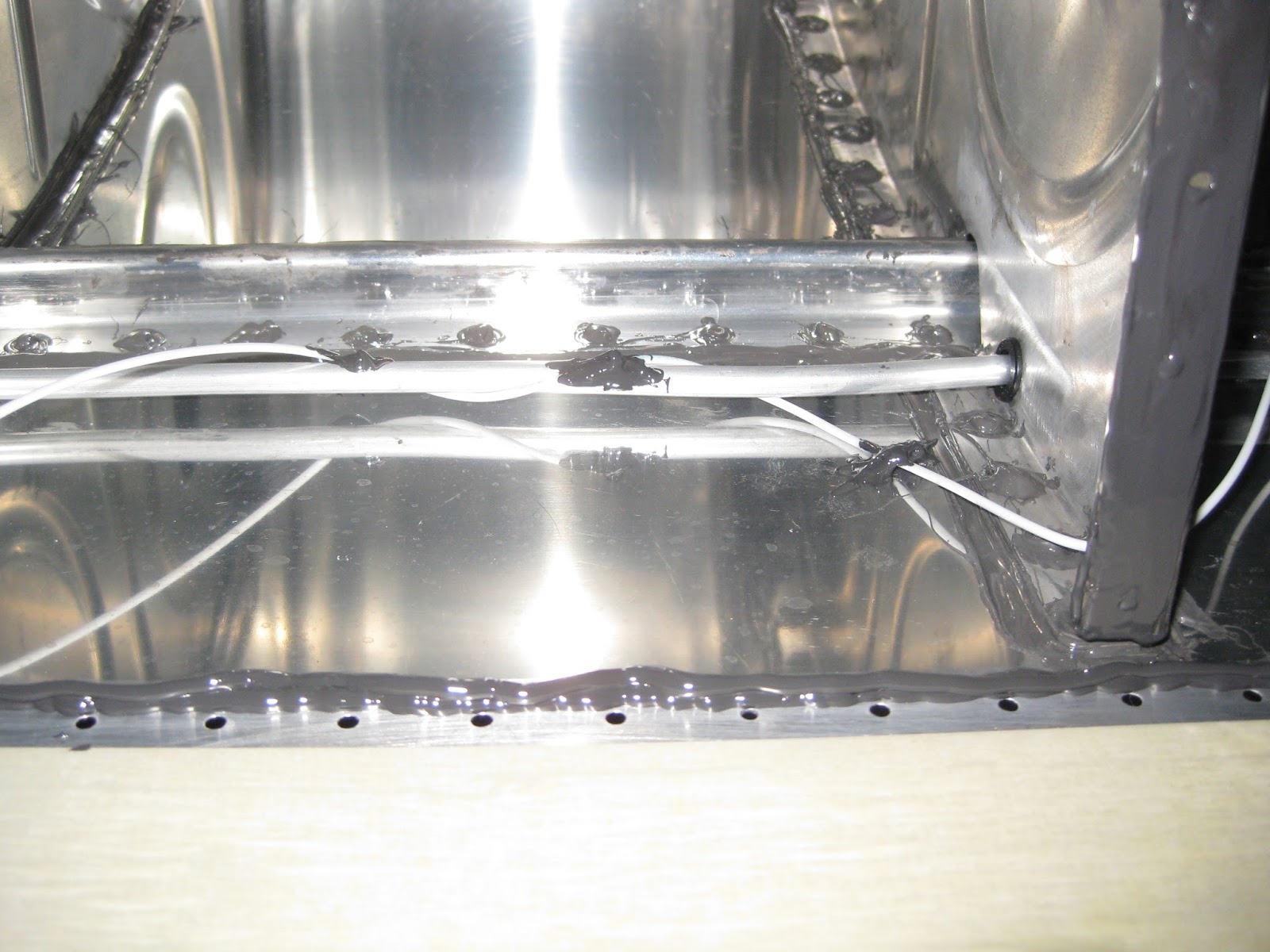 E's Van's RV14A Wings Fuel tanks. Right tank capacitance probes and