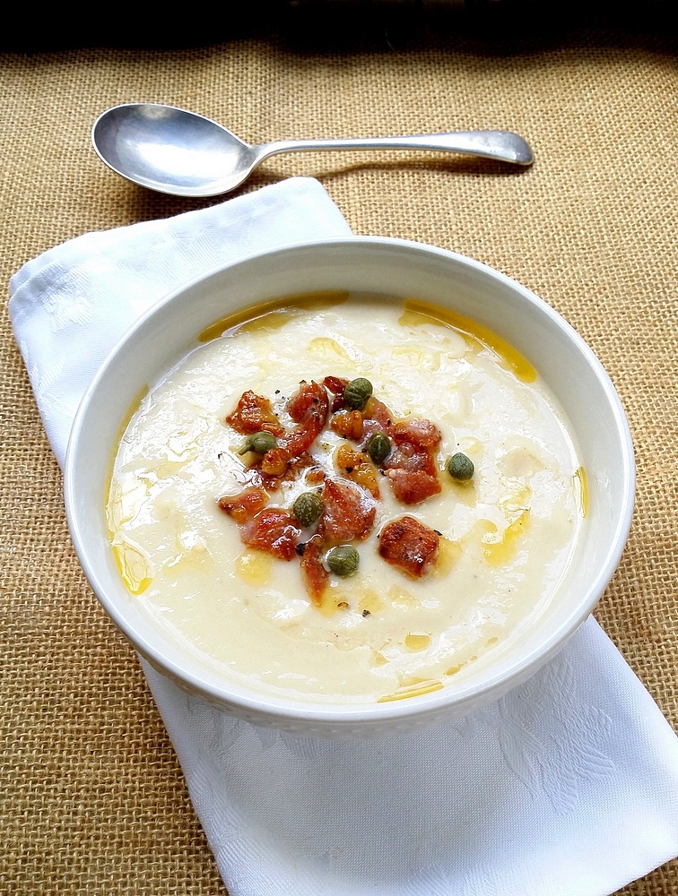 Creamy LowCarb CauliflowerCheese Soup with Lemon Butter & Bacon