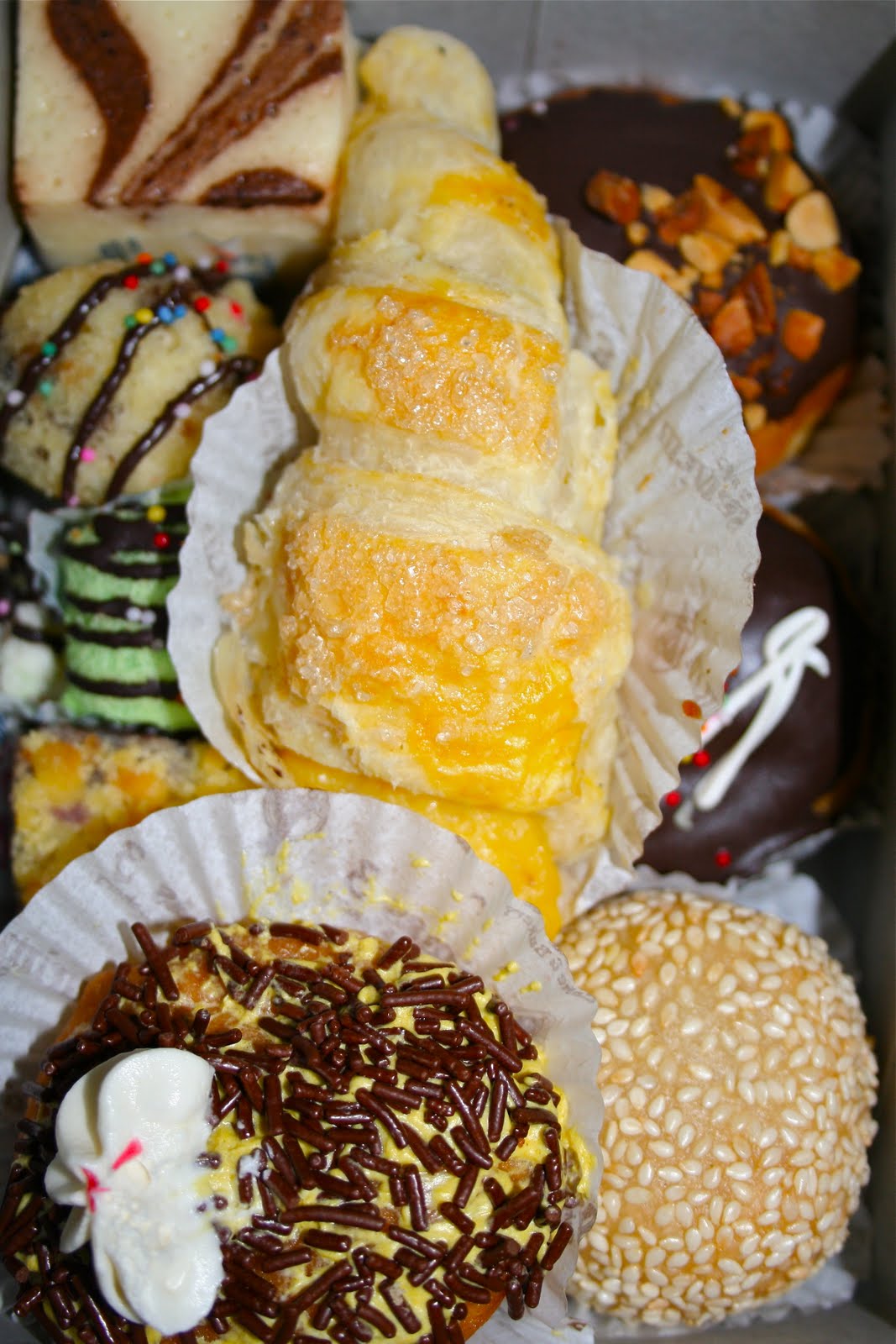 devour Indonesia's Purimas 3 Cake & Bakery