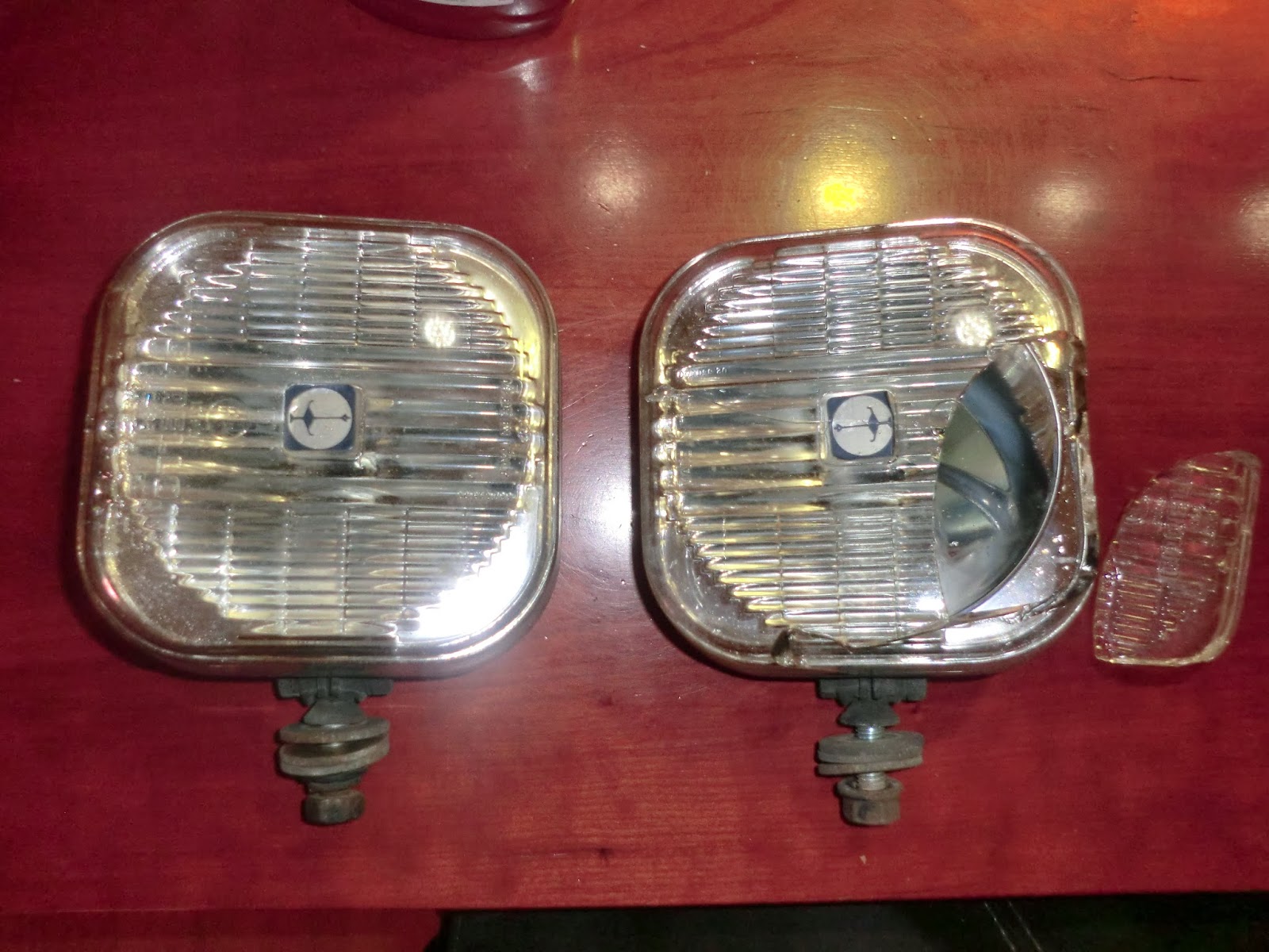 Ferrari 400 Carello Fog Lights