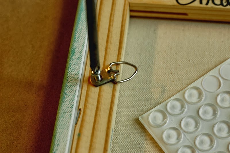 Lana Manis How to Wire a Canvas Painting