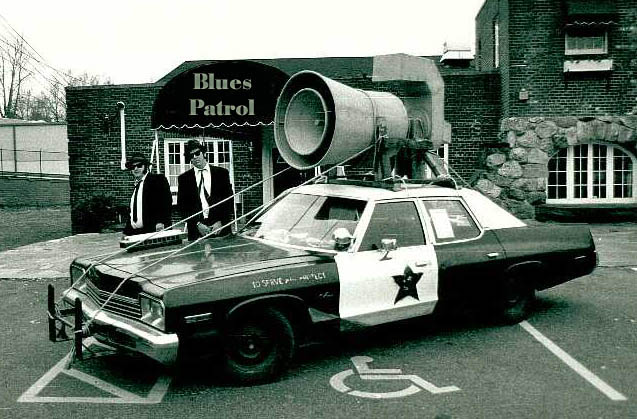 bluesmobile.jpg