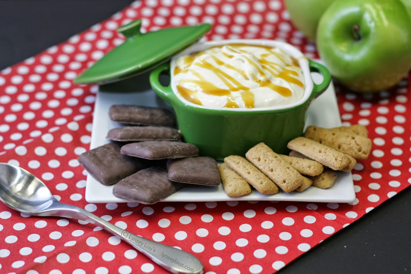 Lynsey Lou's Salted Caramel Marshmallow Dip