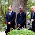 Una imagen de 'Fast & Furious 7' muestra a Paul Walker en un funeral