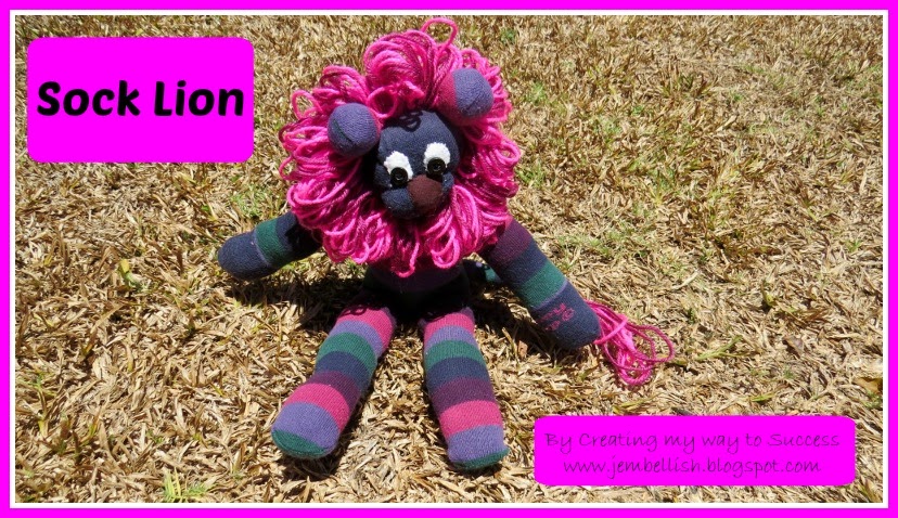 Creating my way to Success: Sock Lion - more clothes upcycling