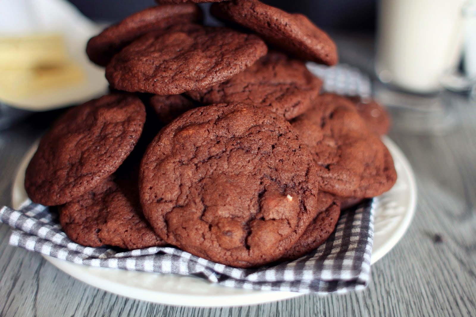 Feeding My Addiction Chewy Double Chocolate Chip Cookies