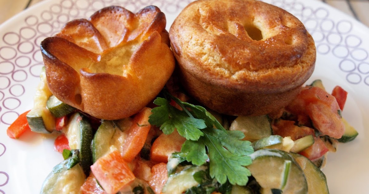Obiady Czwartkowe Yorkshire Pudding Z Duszonymi Warzywami