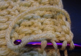 http://www.niftynnifer.com/2013/08/free-washcloth-crochet-pattern.html