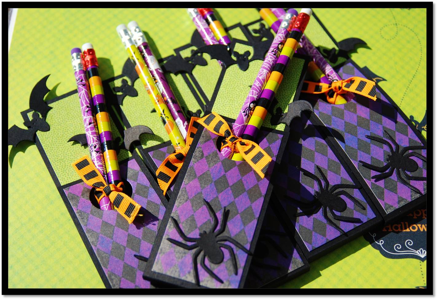 My Paper Love Halloween Pencil Holders Halloween, Pencil holder