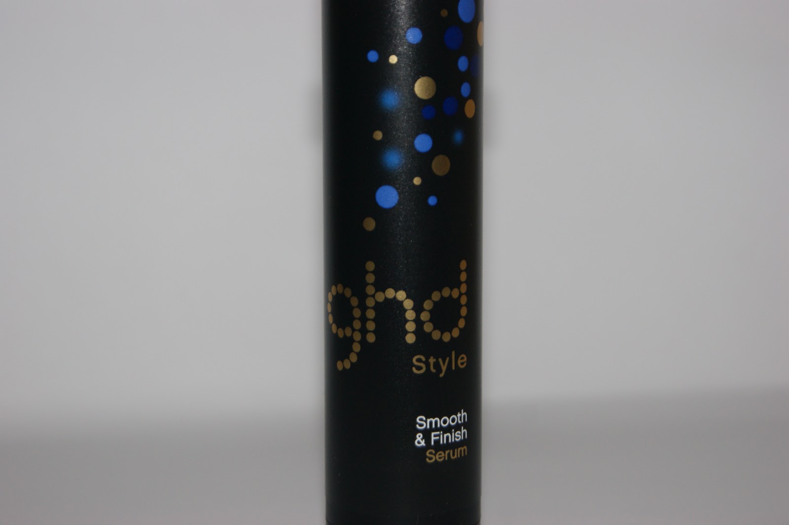 smooth and finish serum