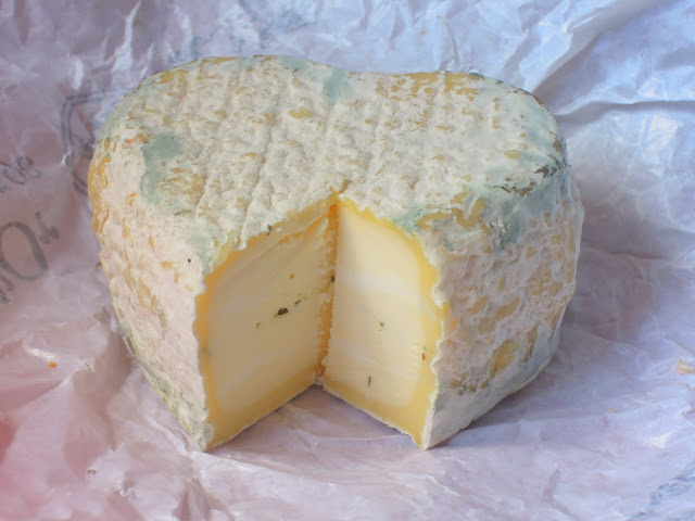 raw french cheese