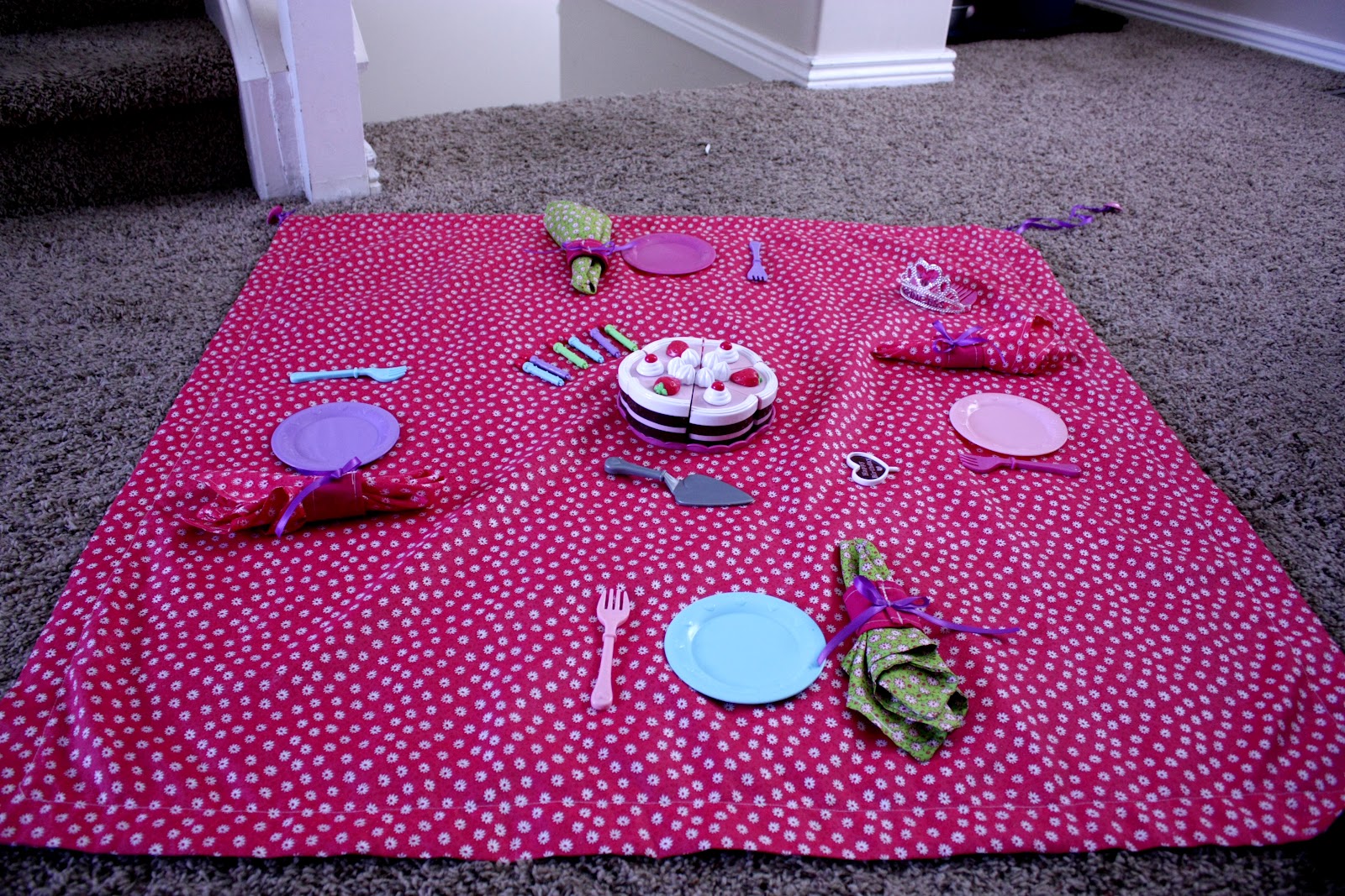 Fisher's Mommy DIY Drawstring Picnic Blanket