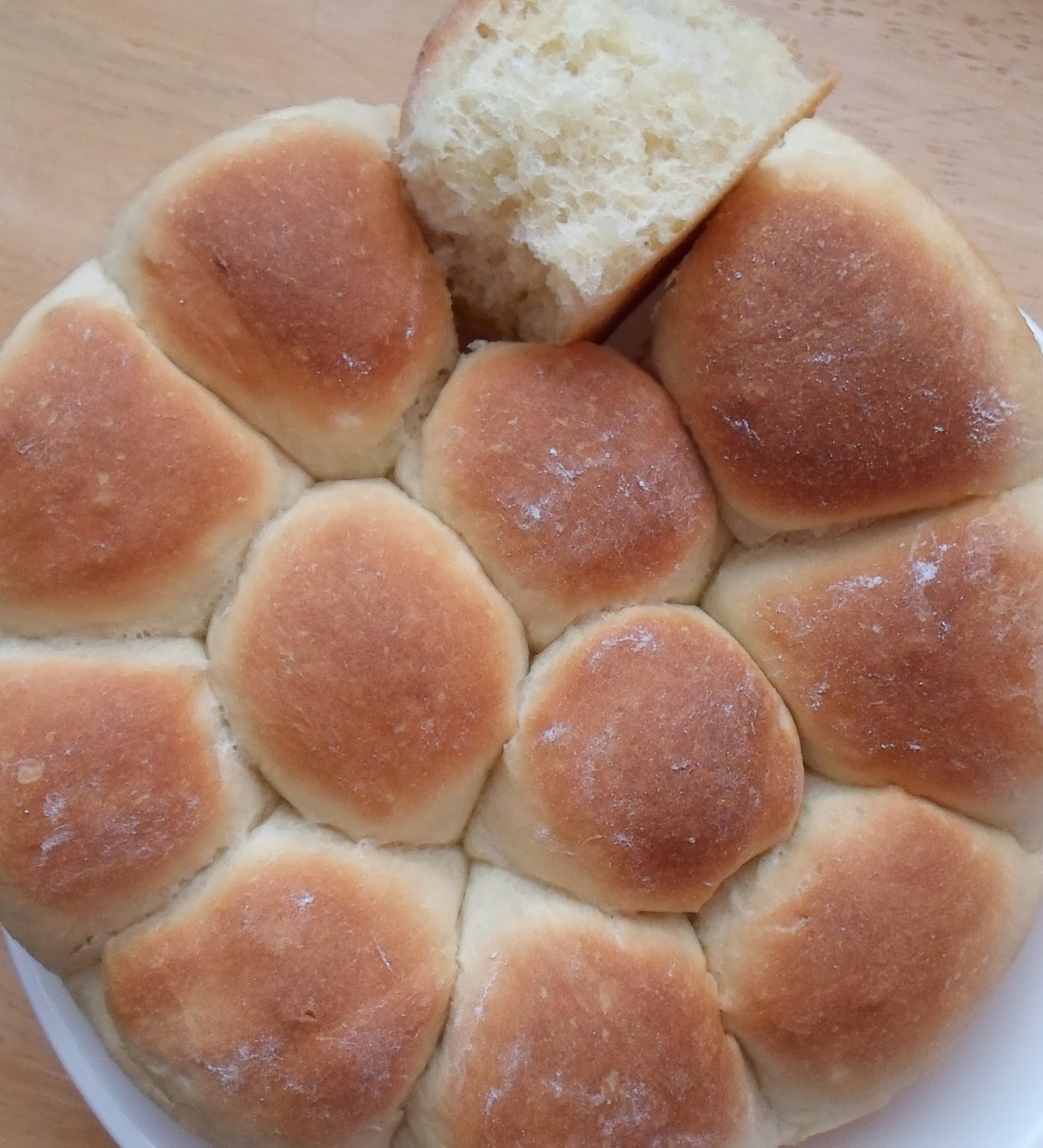 Happier Than A Pig In Mud Classic Dinner Rolls Using Rapid Rise Yeast