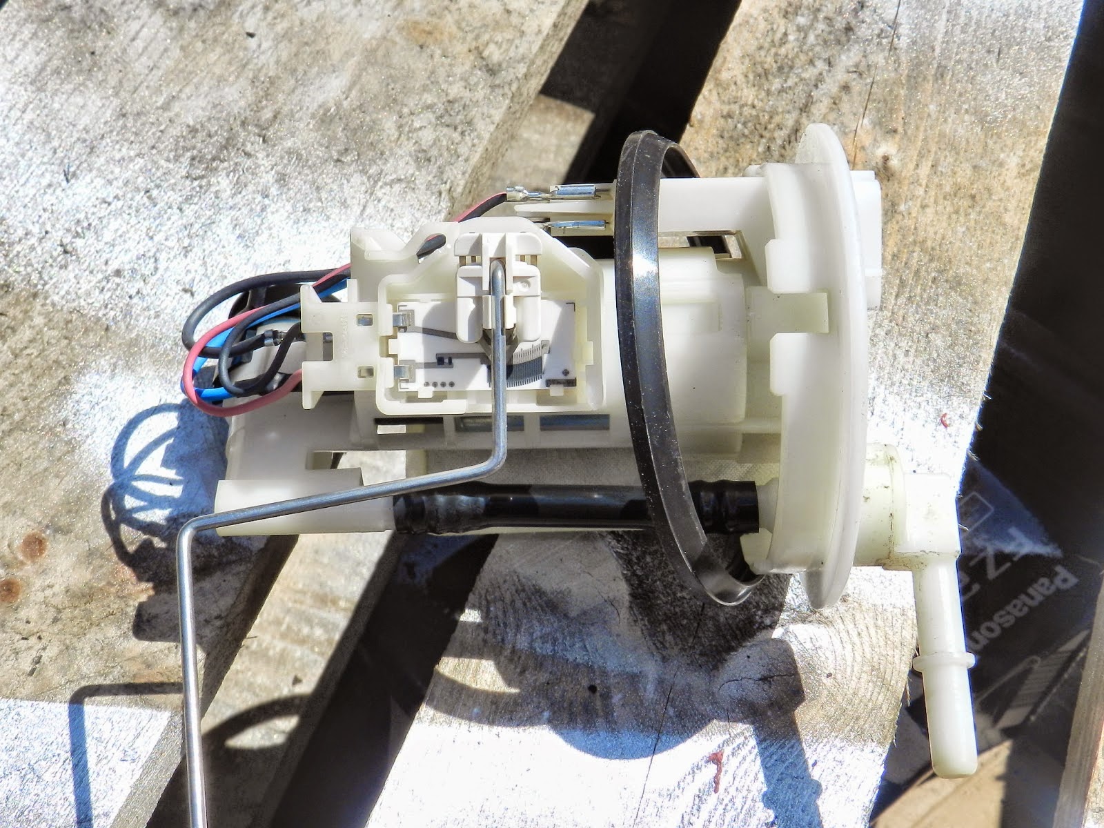 Yamaha YBR 125 Owner Blog Yamaha YBR 125 Fuel pump repair