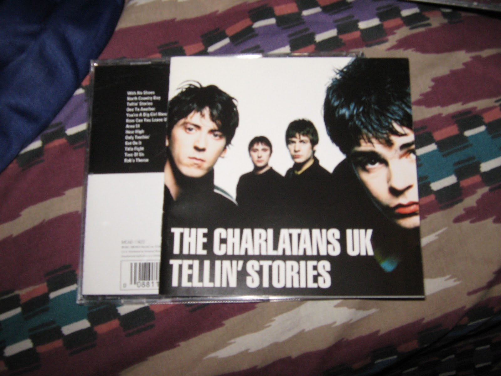 858 The Charlatans UK Tellin’ Stories ONE EAR IN