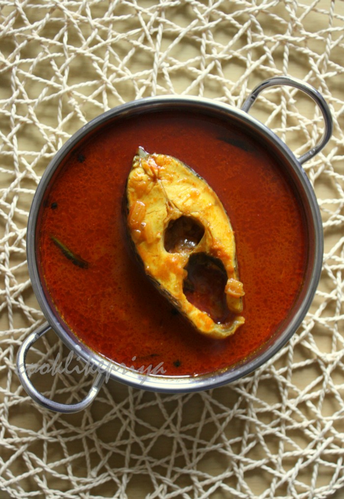 Cook like Priya: Amma's Fish Curry | Tamarind Fish Curry | South Indian