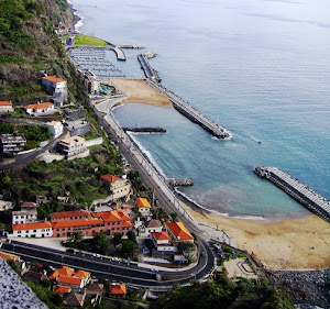 Beach Calheta