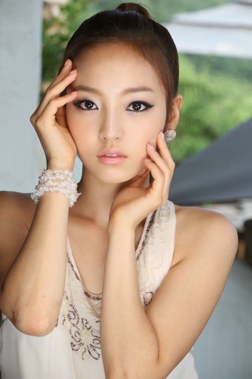 KARA’s Goo Hara revealed to have fainted during Japan concert tour
